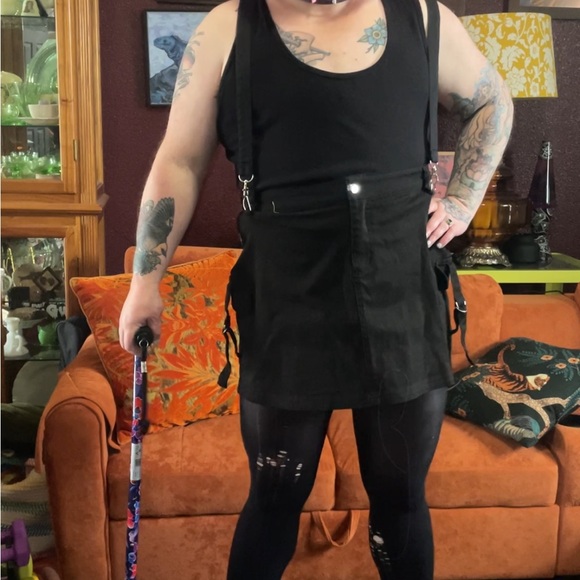 Hot Topic Black Mini Skirt - Picture 3 of 9